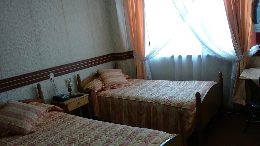 Hotel Alerce Castro Room photo